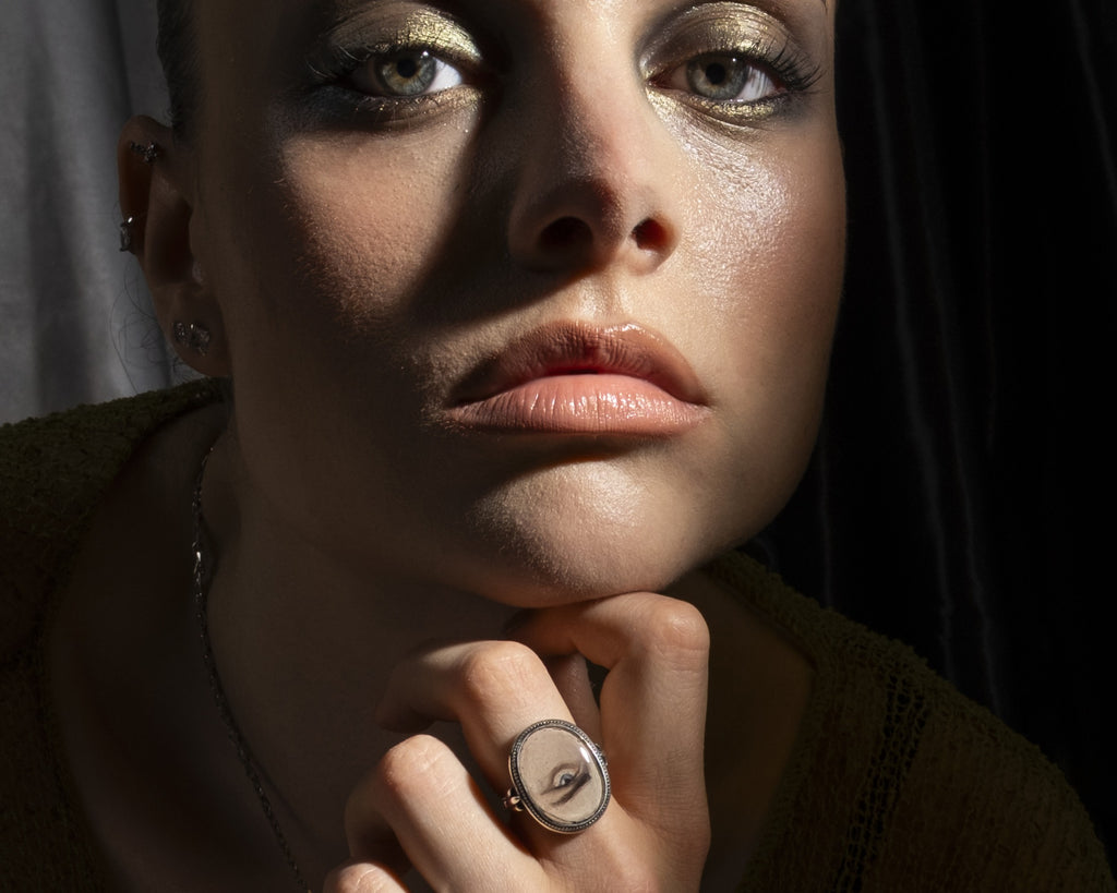 Dark Ring